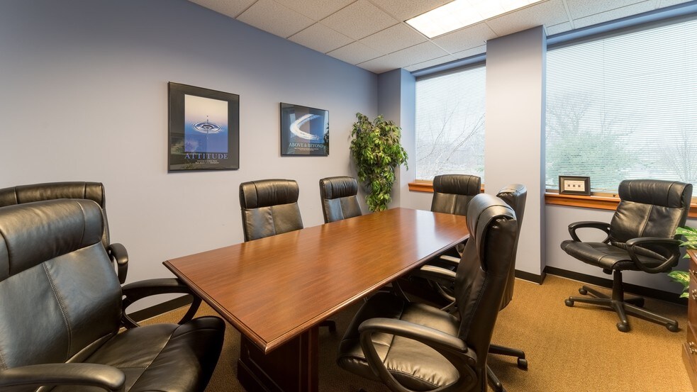 More Photos Of 100 Springhouse Dr, Collegeville Office For Lease