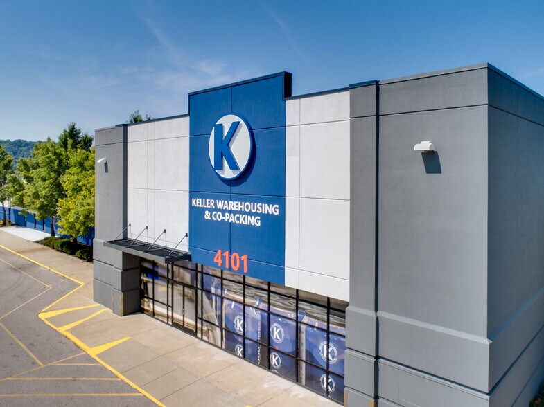 More Photos Of 4101-4293 Winston Ave, Covington Flex For Sale