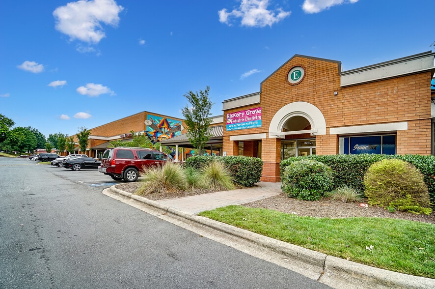 More Photos Of 5820 E WT Harris Blvd, Charlotte Unknown For Lease