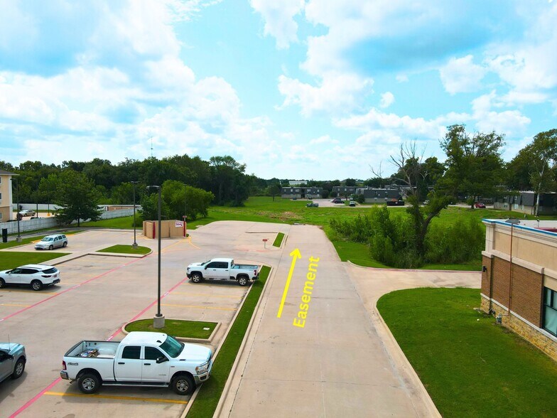 More Photos Of 12th Avenue, Ardmore Land For Sale