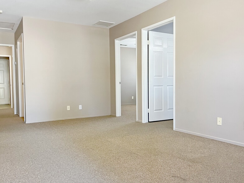 More Photos Of 3969 Sierra Ave, Norco Medical For Sale