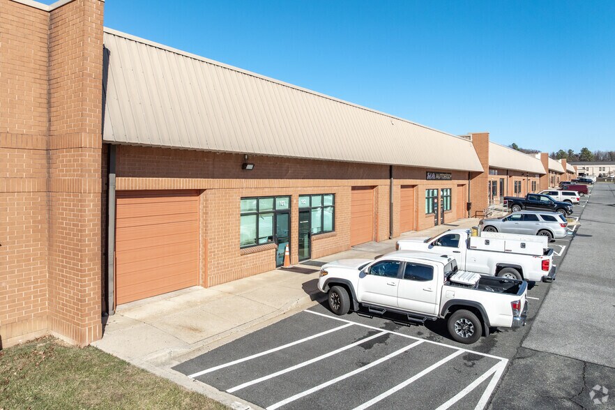 More Photos Of 2109 Emmorton Park Rd, Edgewood Flex For Lease