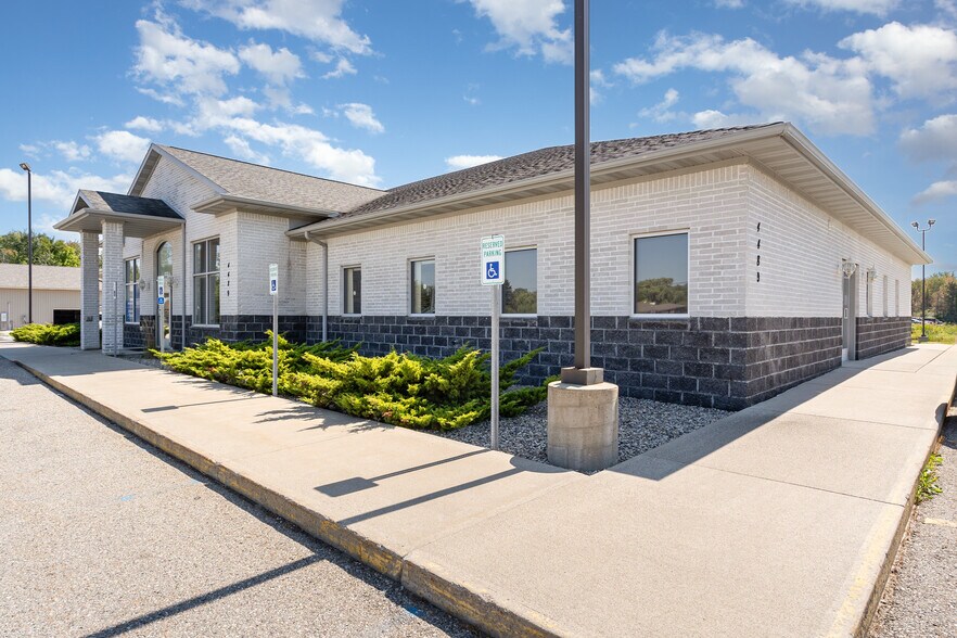 More Photos Of 4489 M 61, Standish Healthcare For Sale
