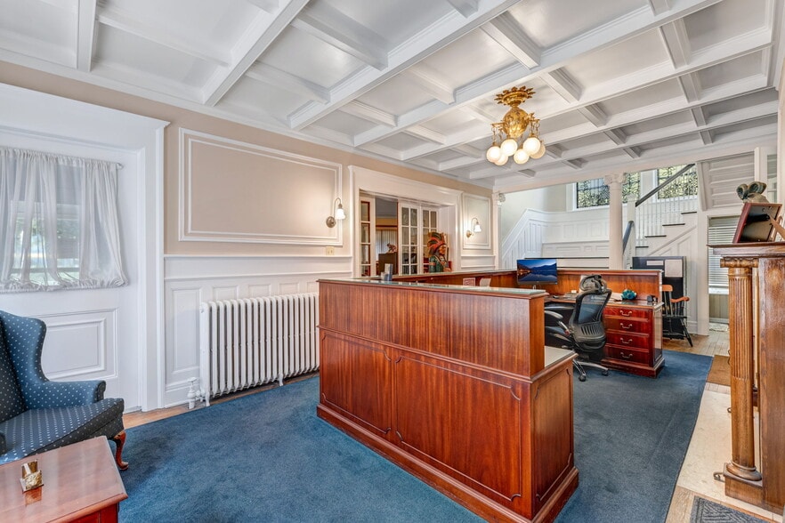 More Photos Of 461 Linwood Ave, Buffalo Apartments For Sale