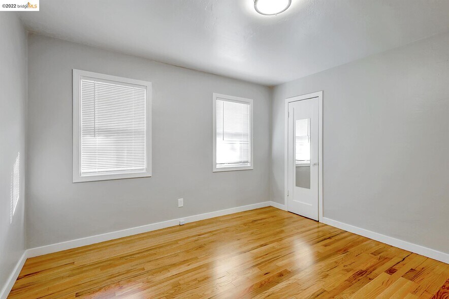 More Photos Of 2118 California St, Berkeley Apartments For Sale