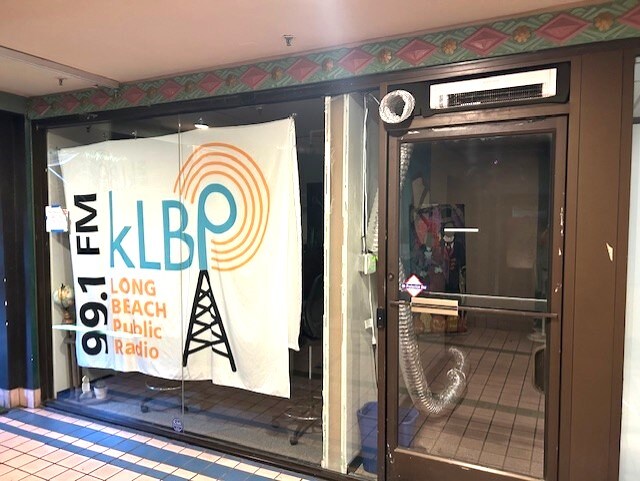 More Photos Of 219 Pine Ave, Long Beach Storefront For Lease