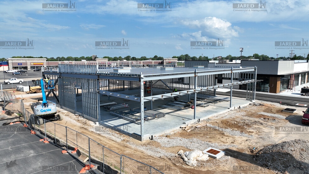 More Photos Of 1565-1585 S Jefferson Ave, Lebanon General Retail For Lease