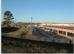 More Photos Of 5959 Shallowford Rd, Chattanooga Unknown For Lease