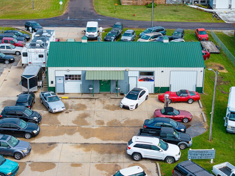 More Photos Of 306 W Front St, La Monte Industrial For Sale
