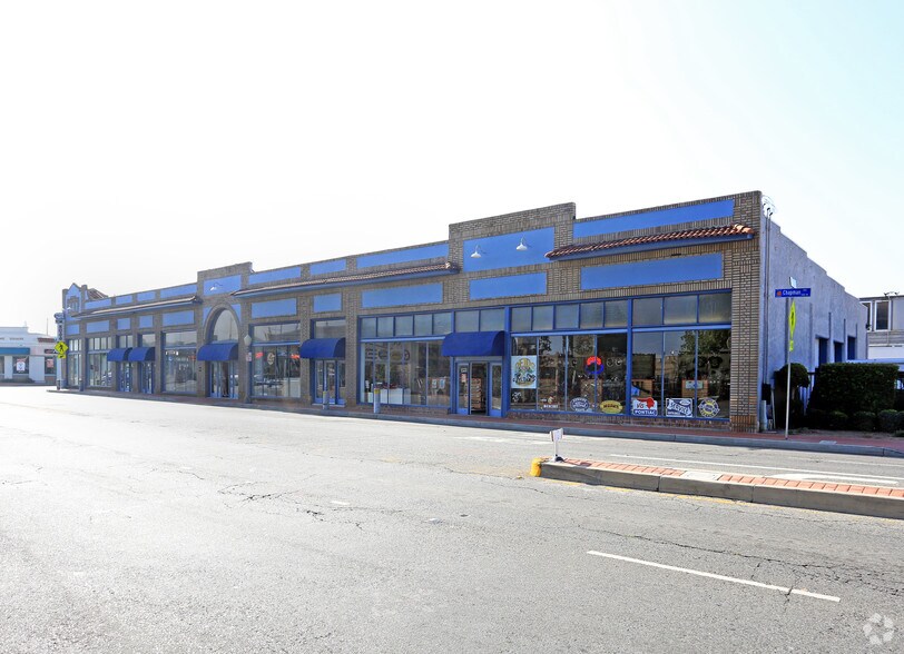 More Photos Of 418-424 W Chapman Ave, Orange Storefront For Lease