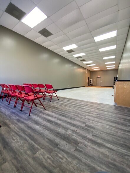 More Photos Of 4420-4422 Highway 22, Mandeville Office For Sale