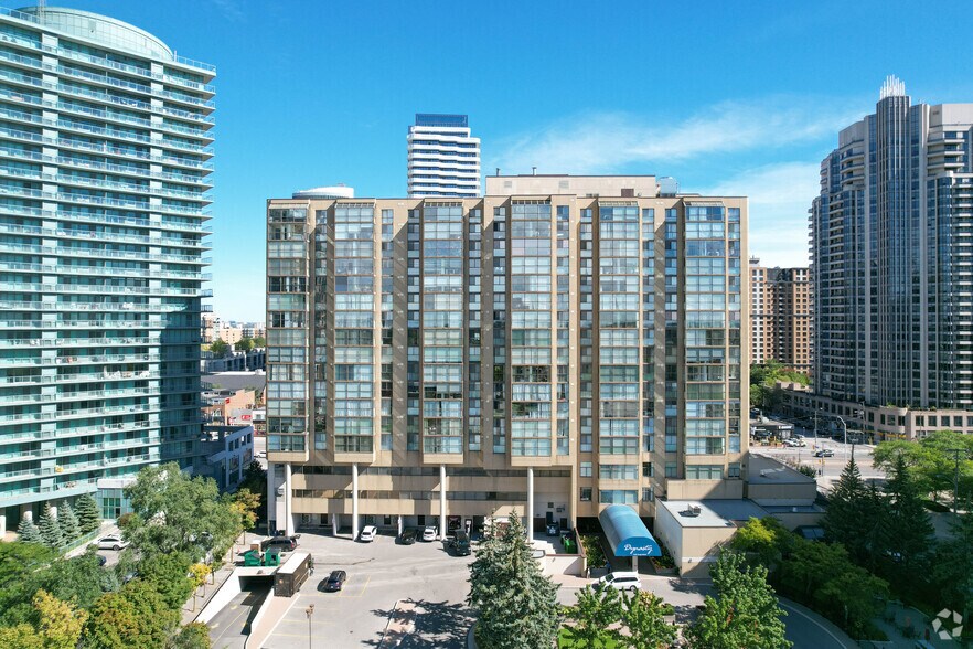 More Photos Of 5460 Yonge St, Toronto Apartments For Lease