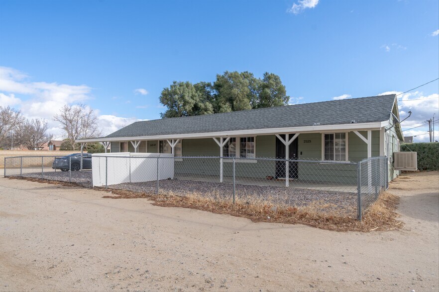 More Photos Of 2507 W Avenue L, Lancaster Apartments For Sale