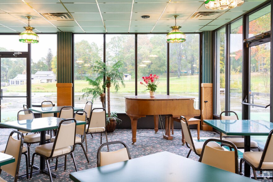 More Photos Of 2107 Rt-48, Fulton Restaurant For Sale