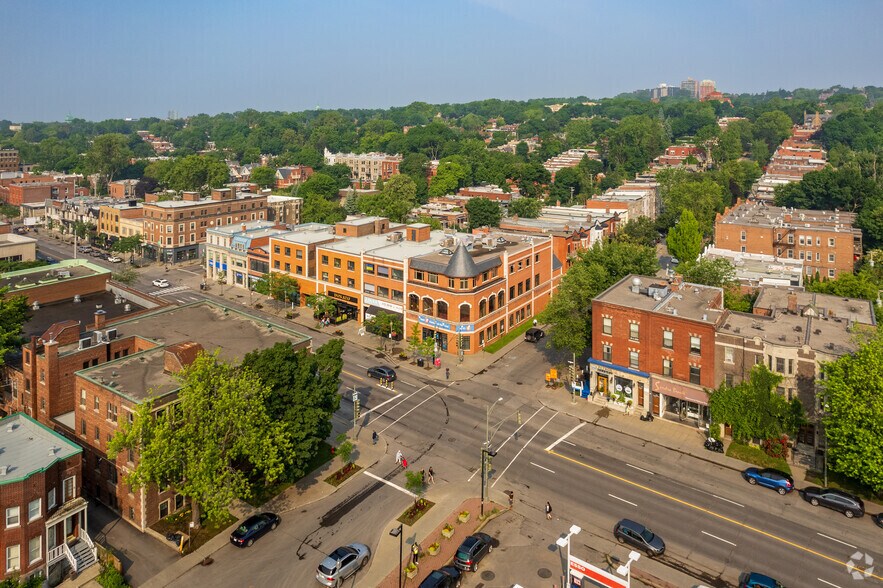 More Photos Of 4817-4833 Rue Sherbrooke O, Westmount Office For Lease