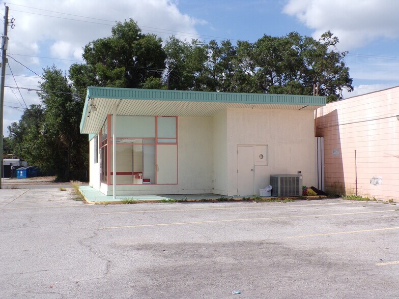 More Photos Of 339 Bartow Rd, Lakeland Freestanding For Sale