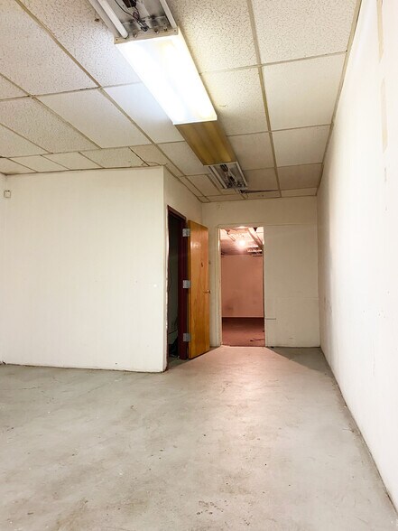 More Photos Of 1620 Kings Hwy, Brooklyn Storefront Retail Office For Lease