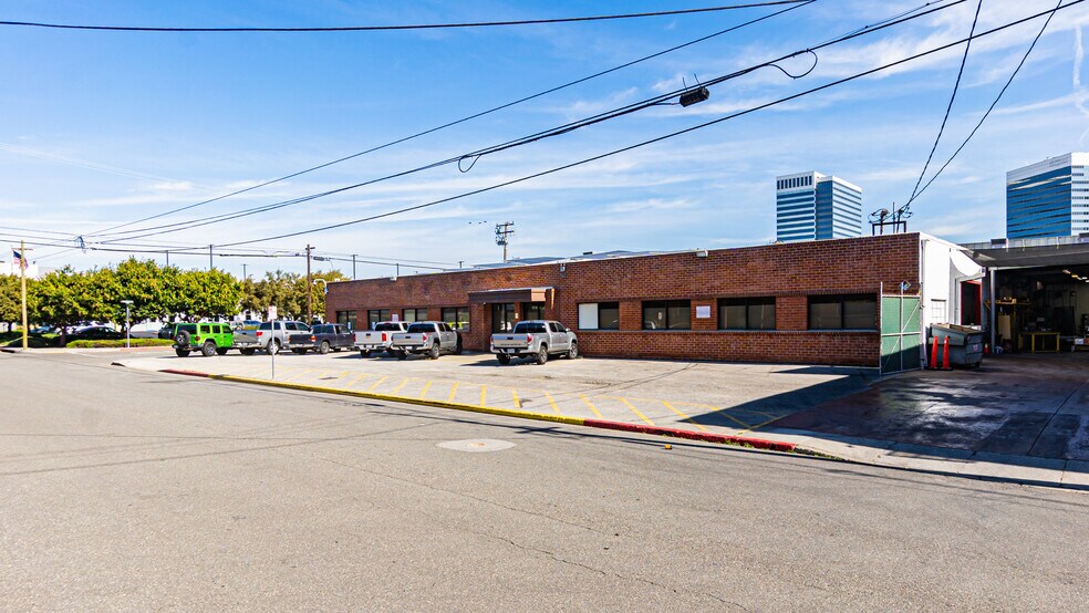 More Photos Of , El Segundo Industrial For Sale