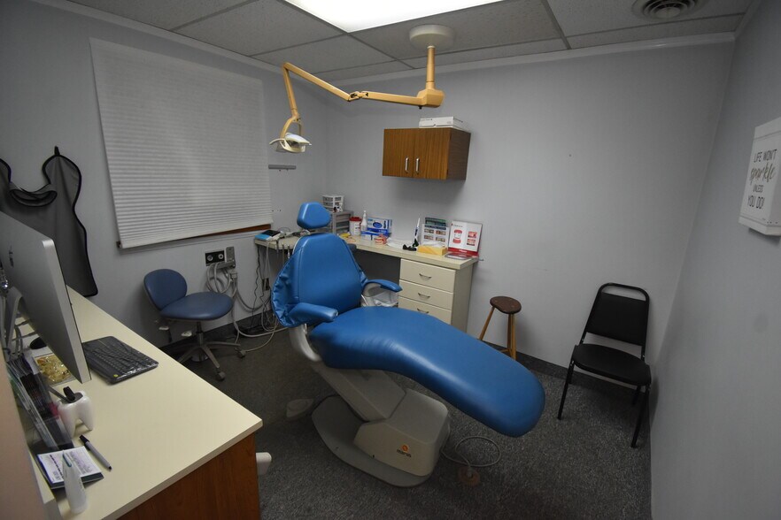 More Photos Of 800 Main St, Hellertown Office For Lease