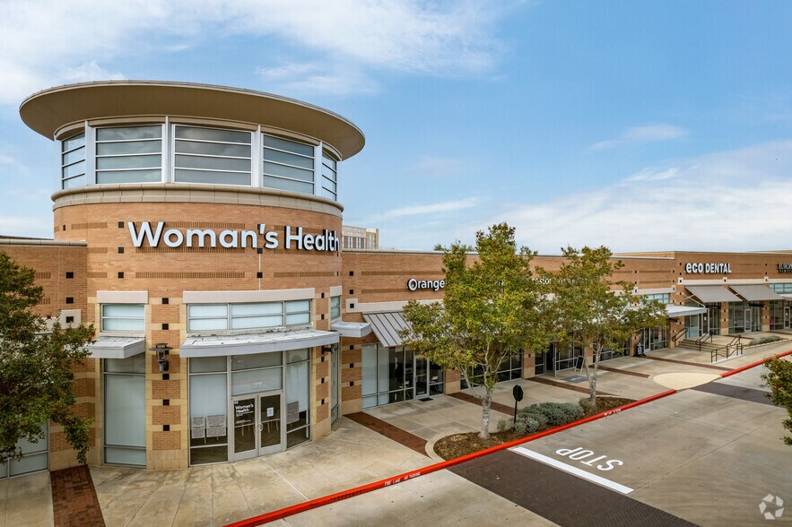 Primary Photo Of Highway 59 @ Highway 6, Sugar Land Unknown For Lease