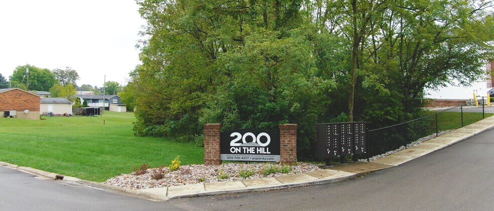 More Photos Of 200 Hubbard Rd, Winchester Apartments For Sale