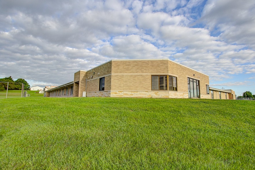 More Photos Of 305 Milwaukee St, Johnson Creek Schools For Sale