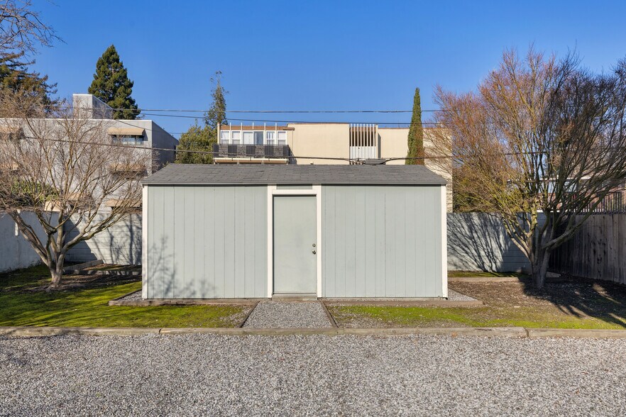 More Photos Of 1424 Chapin Ave, Burlingame Office For Lease