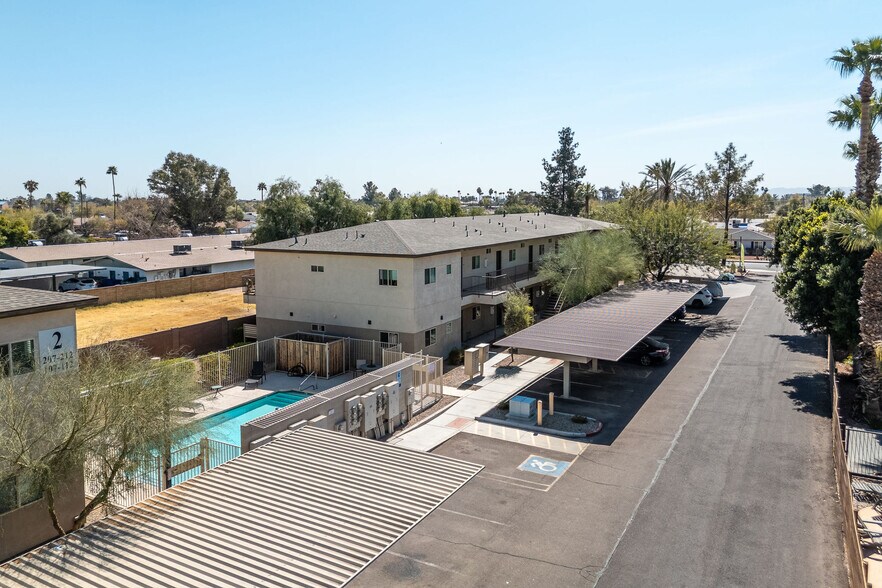 More Photos Of 2016 W Orangewood Ave, Phoenix Apartments For Sale