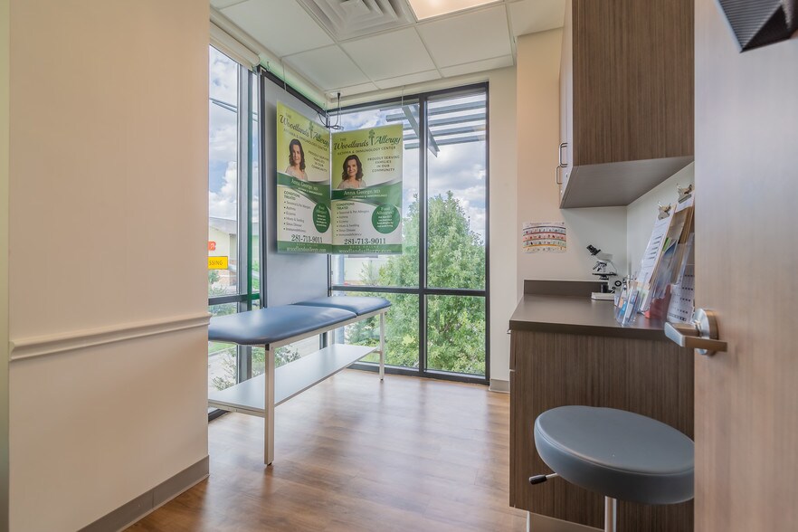 More Photos Of 26400 Kuykendahl Rd, Spring Storefront Retail Office For Sale