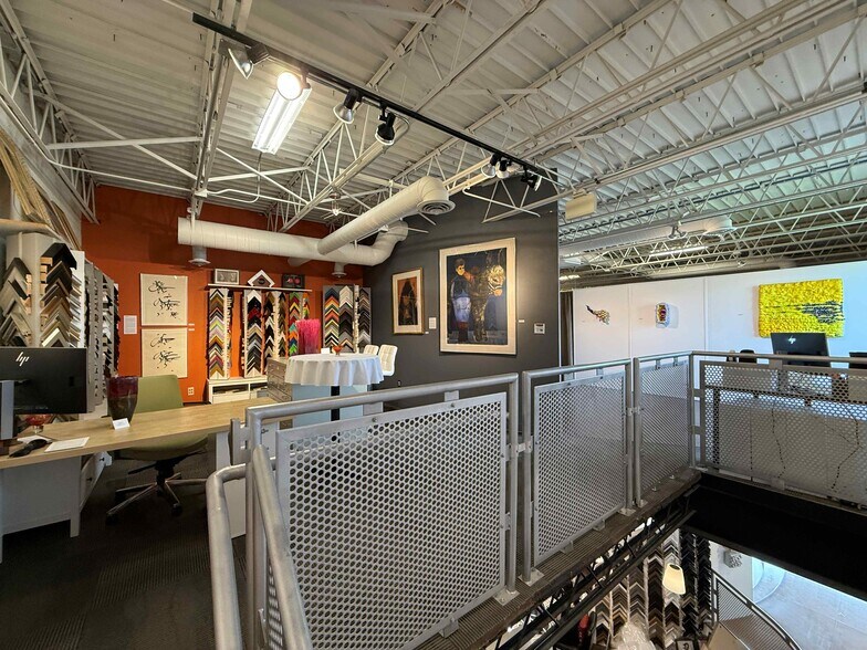 More Photos Of 808 3rd Ave SE, Cedar Rapids General Retail For Sale