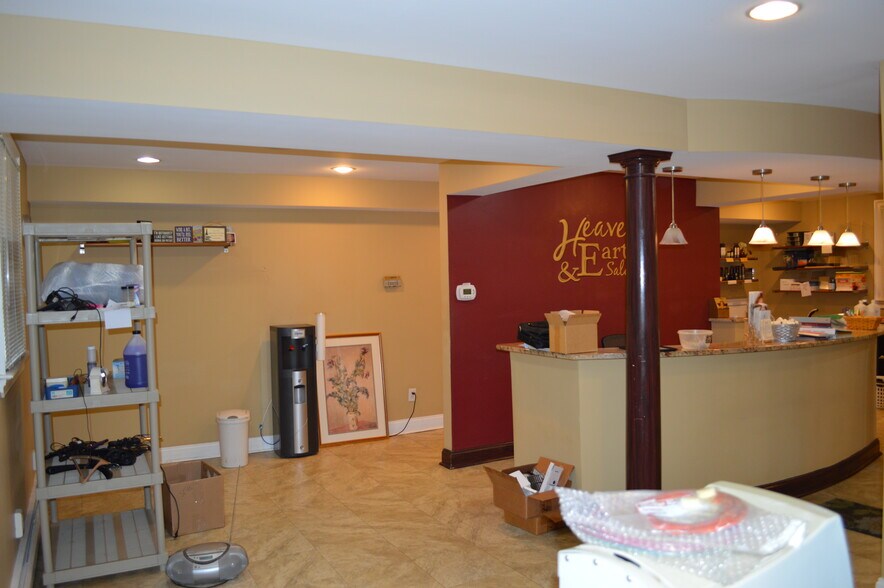 More Photos Of 505-1/2 Germantown Pike, Lafayette Hill Medical For Sale