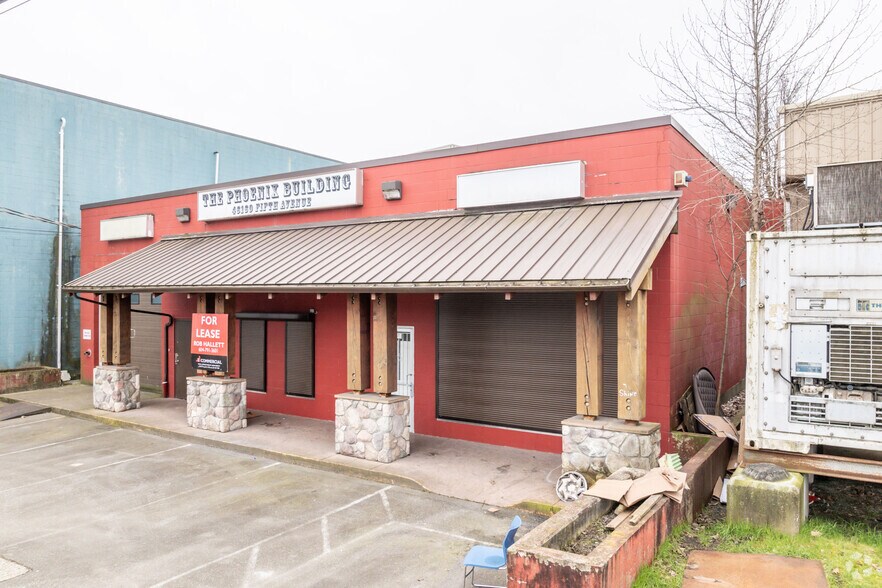 More Photos Of 46160 Fifth Ave, Chilliwack Service For Lease