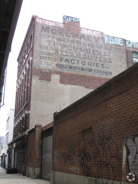 More Photos Of 440 Broadway, Brooklyn Storefront Retail Residential For Lease