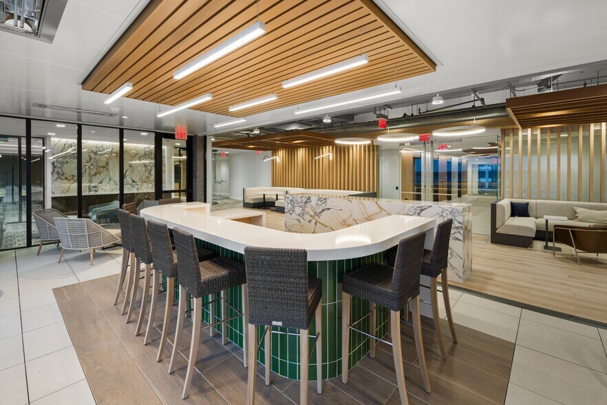 More Photos Of 2777 Crystal Dr, Arlington Unknown For Sale