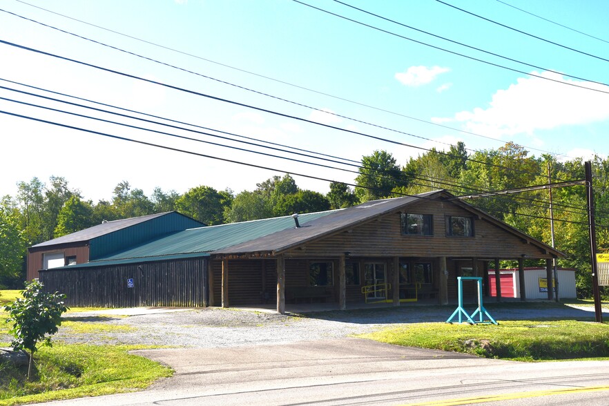 More Photos Of 138 Chestnut St, Marienville General Retail For Sale