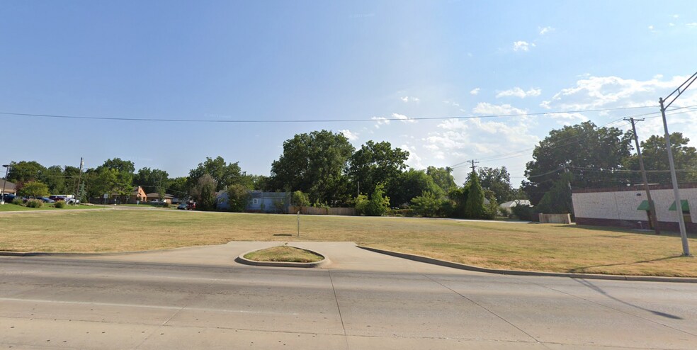 More Photos Of 1825 Arlington St, Ada Land For Sale