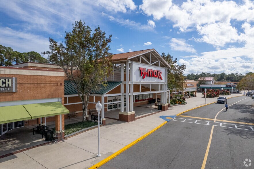 More Photos Of 11111-11119 San Jose Blvd, Jacksonville Unknown For Lease