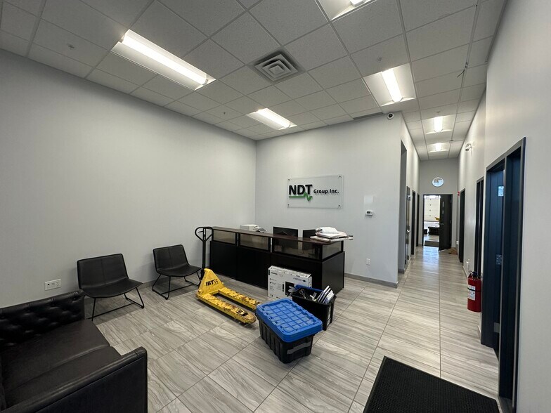 More Photos Of 999 57th Ave NE, Calgary Warehouse For Lease