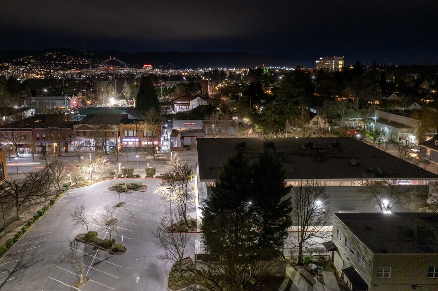 More Photos Of 2650 NE Martin Luther King Blvd, Portland Freestanding For Lease