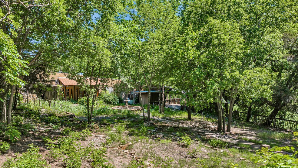 More Photos Of 4565 US-77 Hwy, Davis Specialty For Sale