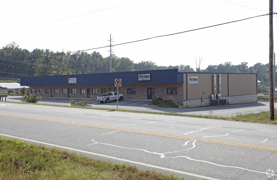 More Photos Of 9 McAdams Dr, Tallapoosa Distribution For Lease