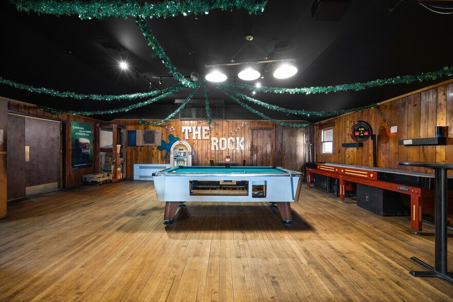 More Photos Of , Beaver Island General Retail For Sale