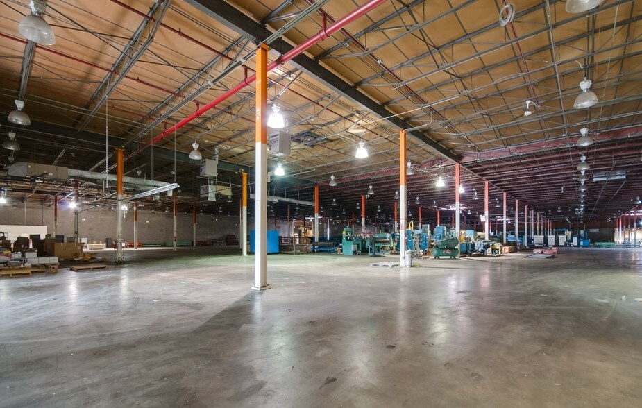 More Photos Of 835 S Edwin C Moses Blvd, Dayton Warehouse For Lease