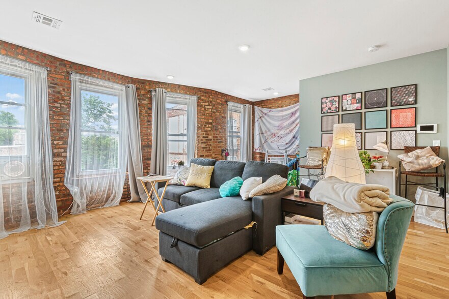More Photos Of 260 Martin Luther King Jr Dr, Jersey City General Retail For Sale