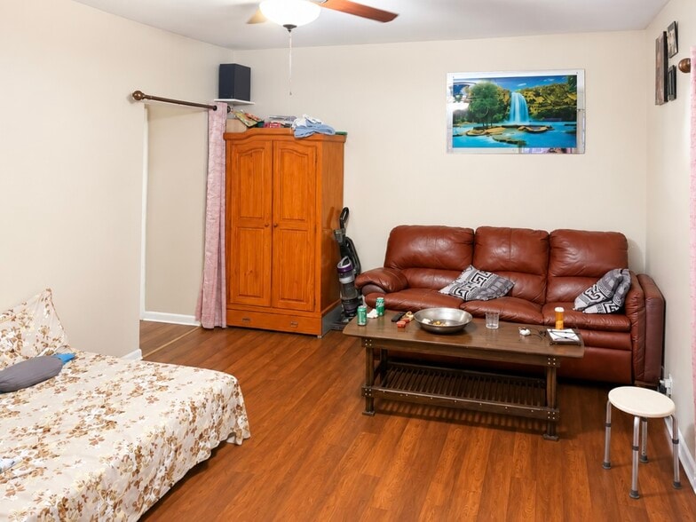 More Photos Of 203 Avenue U, Brooklyn Storefront Retail Residential For Sale