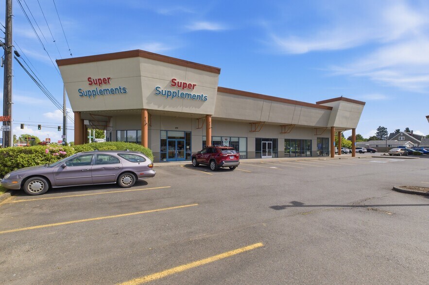 Primary Photo Of 484-486 Lancaster Dr NE, Salem Unknown For Lease