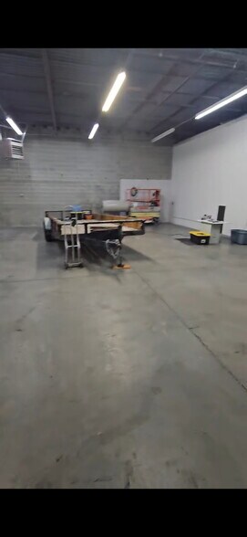 More Photos Of 4884 Commerce Dr, Salt Lake City Warehouse For Lease