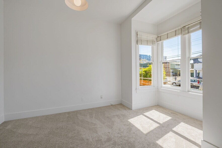 More Photos Of 120 Maple St, Santa Cruz Specialty For Sale