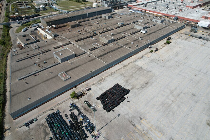 More Photos Of 3900 E Holland Rd, Saginaw Manufacturing For Sale