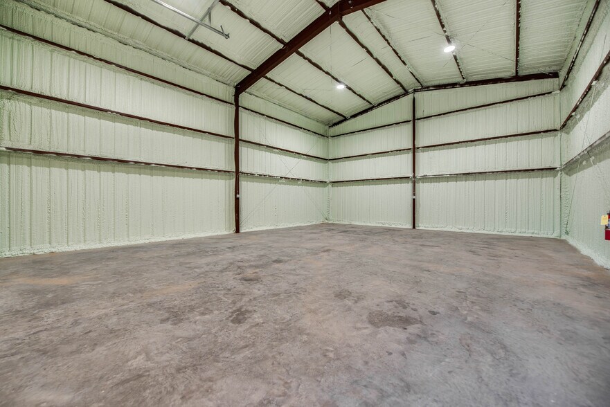 More Photos Of 1808 N FM 1788, Midland Warehouse For Lease